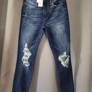 NWT American Eagle size 2 short jeans